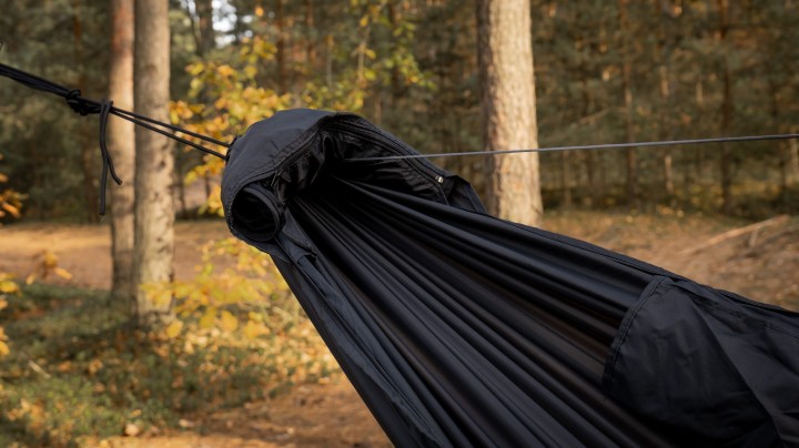 Hamak TigerWood Ważka V2 Czarny z Moskitierą Pocket